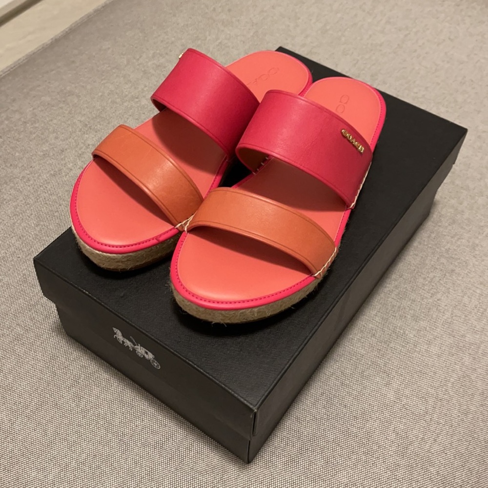Coach sandals great condition only worn once.